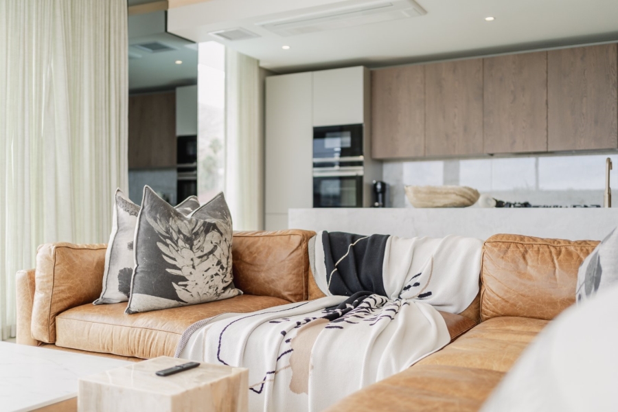 4 Bedroom Property for Sale in Fresnaye Western Cape